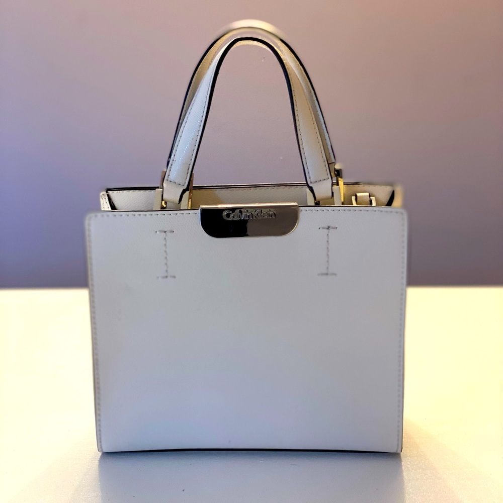 Calvin Klein White Leather Satchel/Crossbody bag